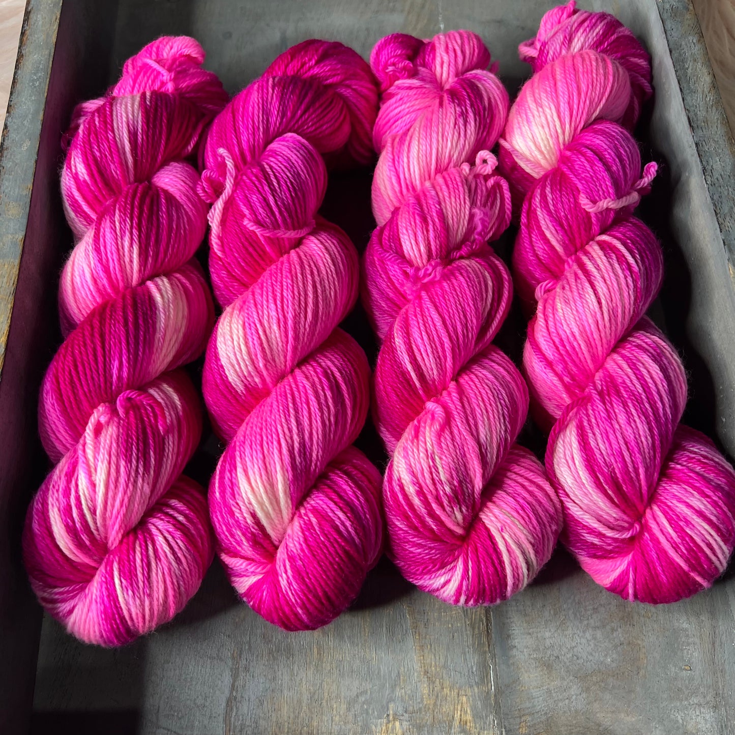 Oscar Worsted - Rose Garden In The Sun