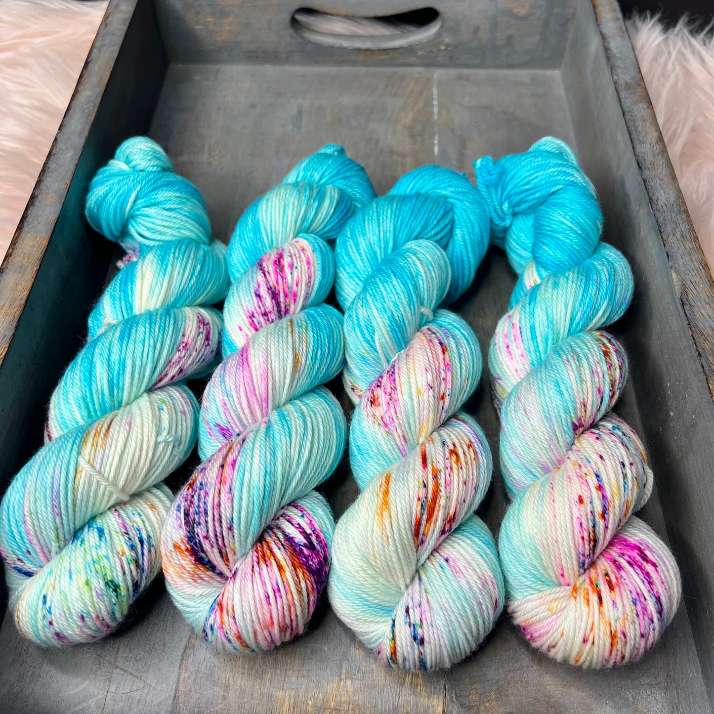 *NEW* Oscar Worsted - Frozen Sky