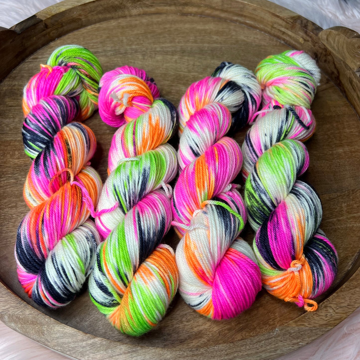 *NEW* Oscar Worsted - Halloween Wicked Dream Plane