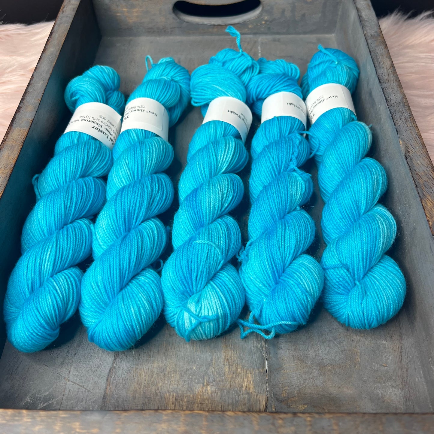 * NEW* Jimmy Sock Mini Skein 50g- Tidal Luster