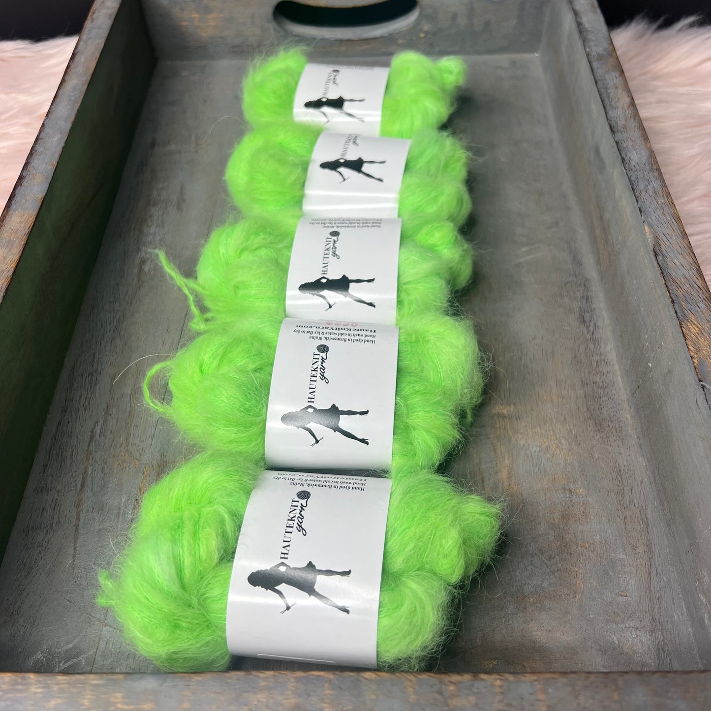 *New* Valentino Alpaca Silk Lace Mini 20g- Bottle Fly