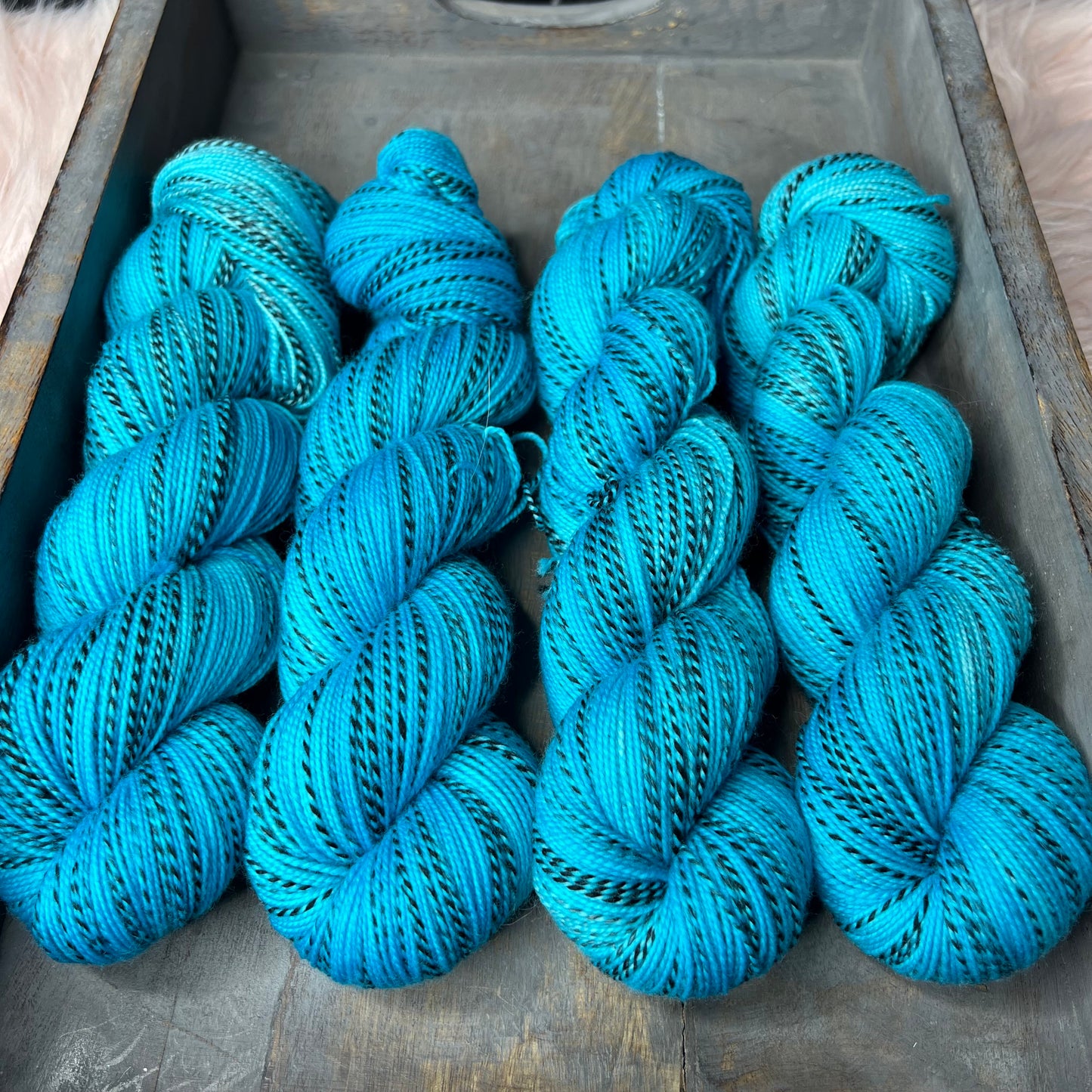 Caroline Sock - Tidal Luster