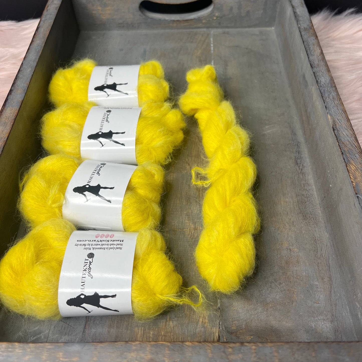 *New* Valentino Alpaca Silk Lace Mini 20g- Happy For Yellow