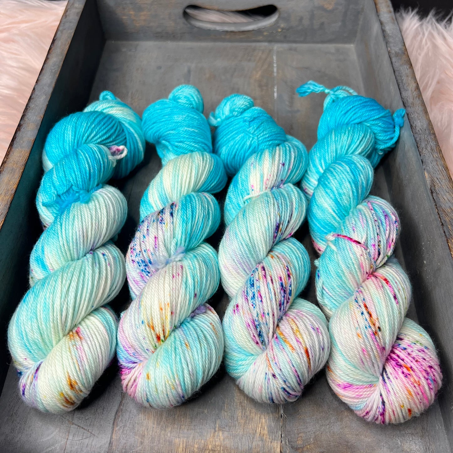 *NEW* Oscar Worsted - Frozen Sky