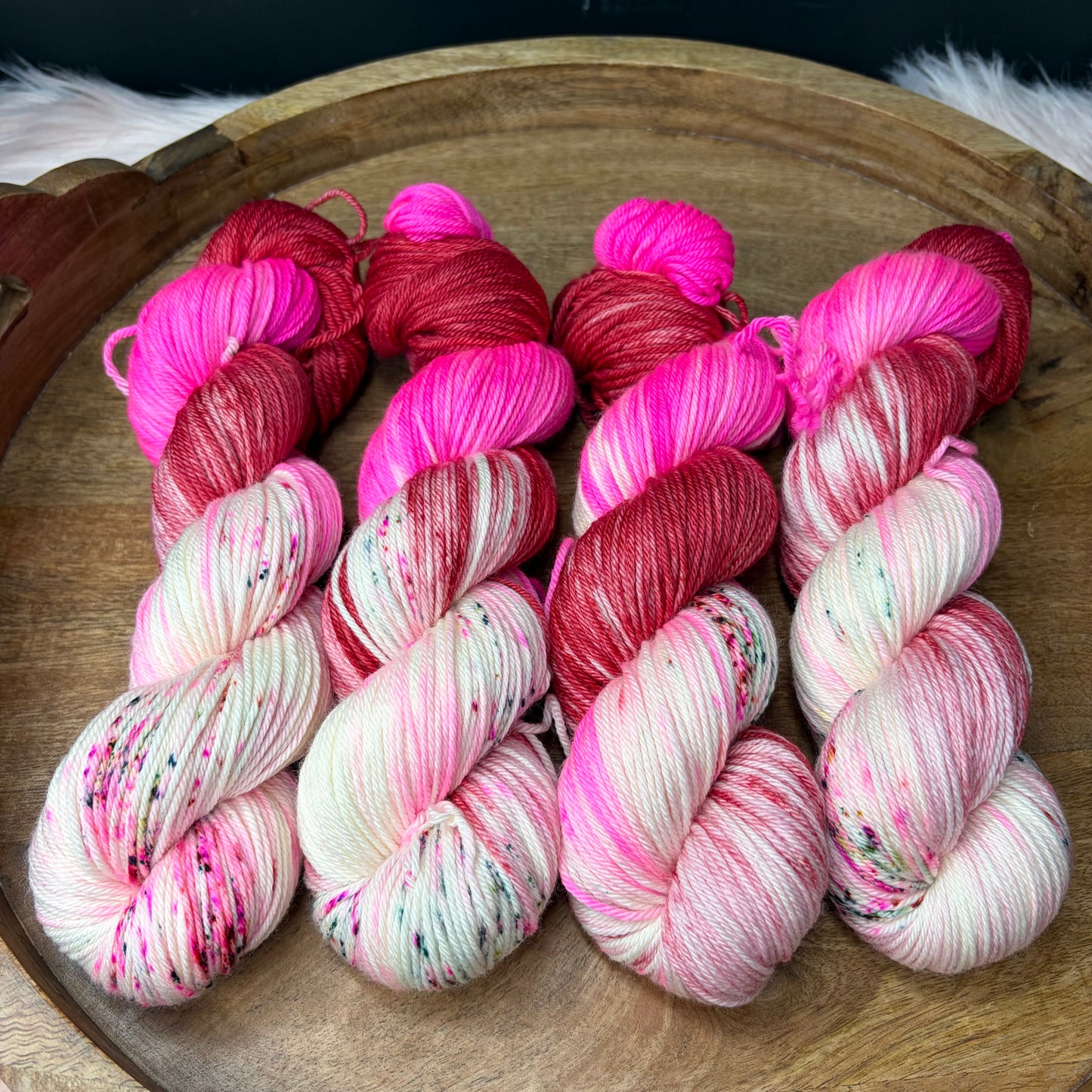 *NEW* Oscar Worsted - Christmas - Cindy Lou