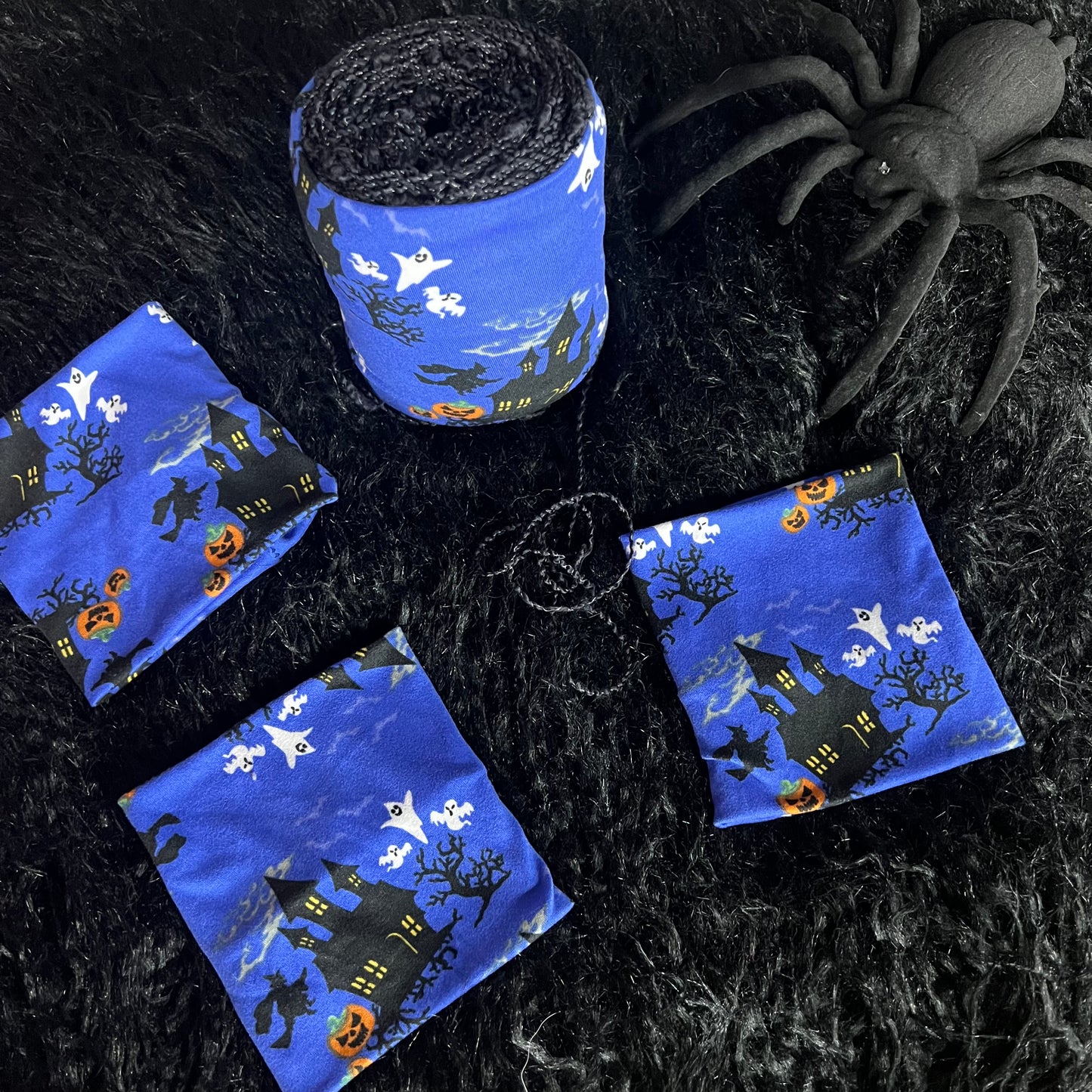 Yarn Cozy- Haunted House Halloween