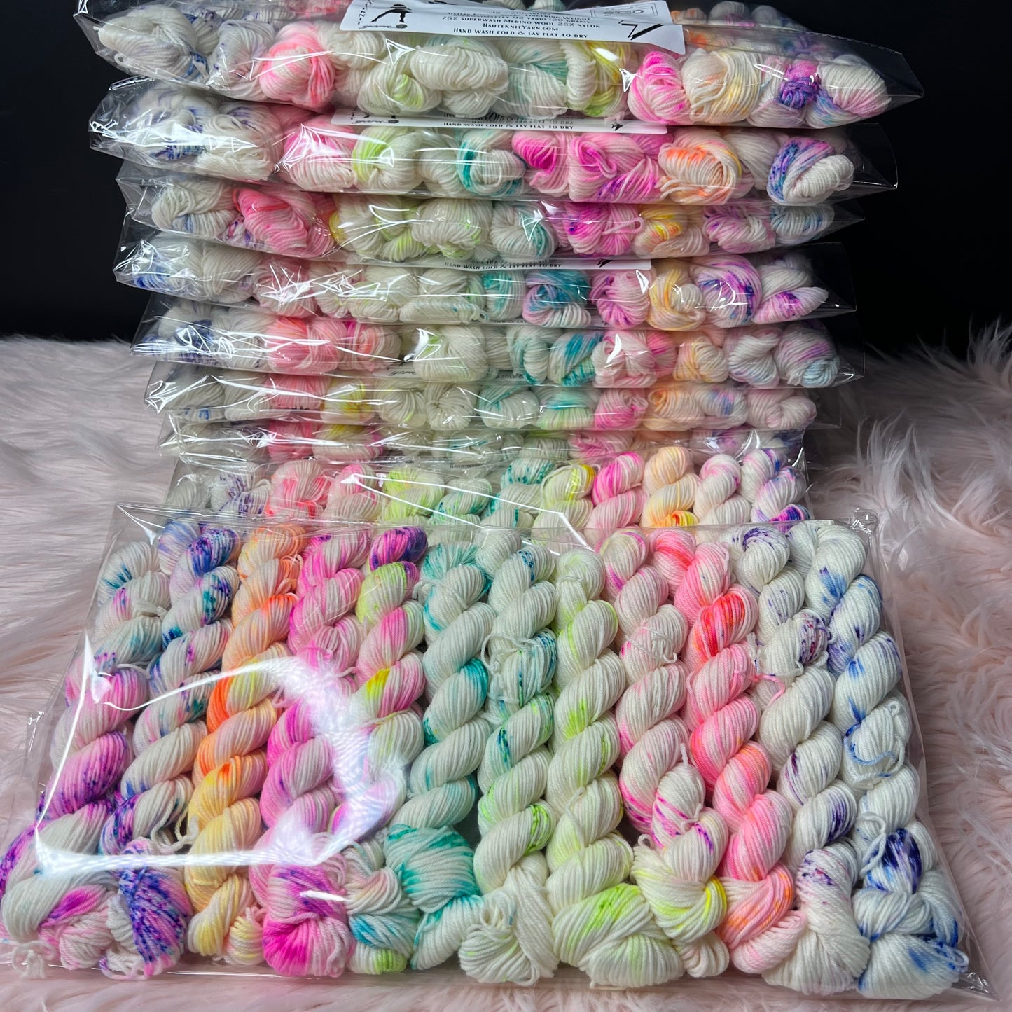 80's vs 90's 12 20g mini skein set