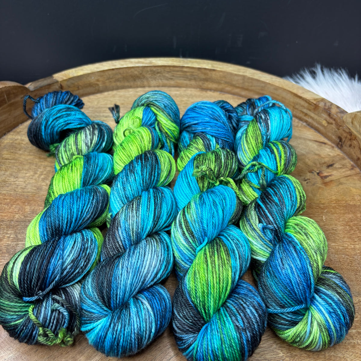 *NEW* Oscar Worsted - Technicolor Trouble