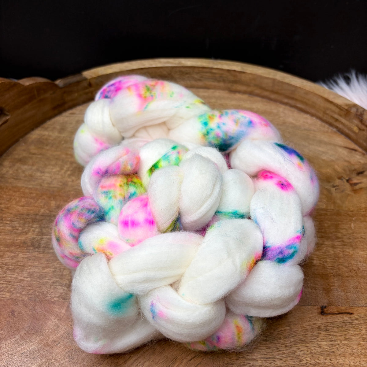 Color 02 19.5 Superwash Merino Combed Top