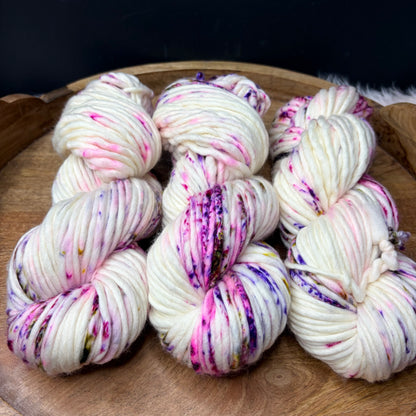 *NEW* Lala Super Bulky- Moss & Meadow