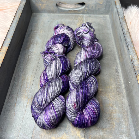 *NEW* Oscar Worsted - Hexed