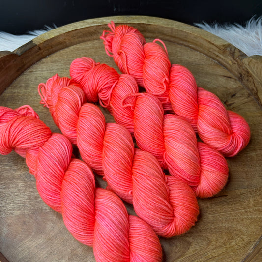 Trevor Morgan DK - Pink Grapefruit