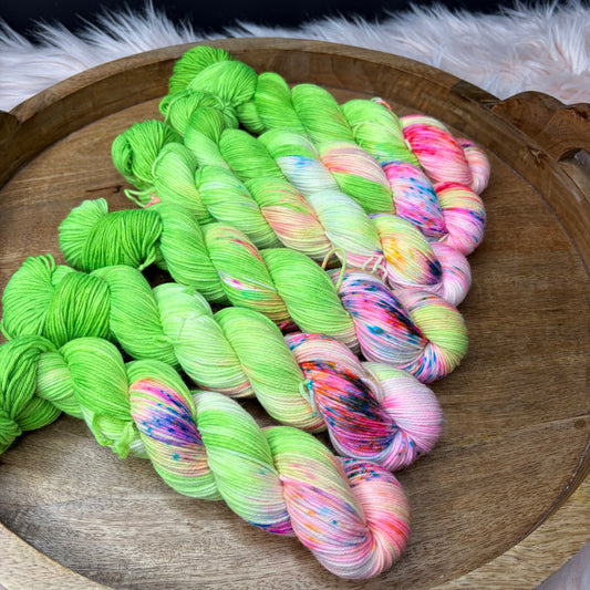 * NEW* Jimmy Sock Mini Skein 50g- Under The Ocean Sea horse