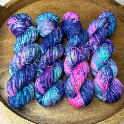 *NEW* Oscar Worsted - Neptune’s Garden