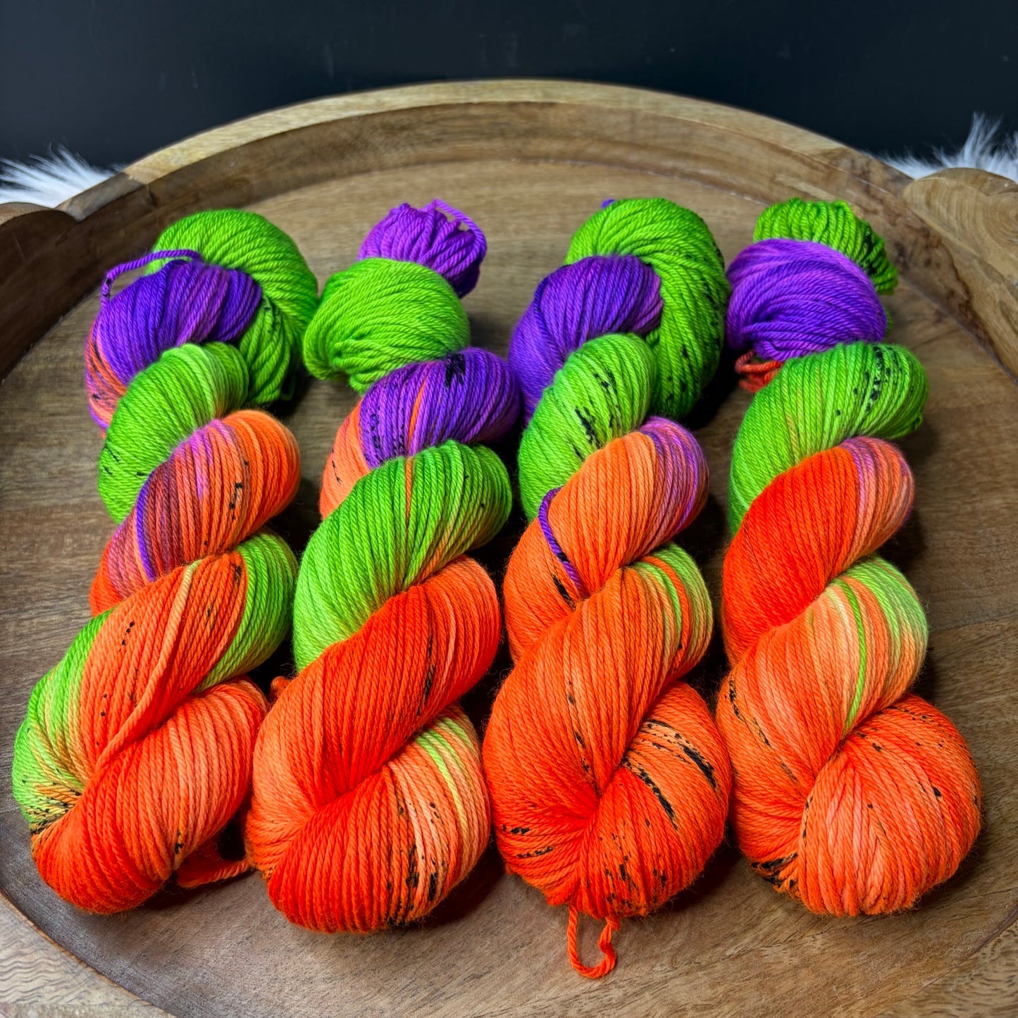 *NEW* Oscar Worsted - Halloween Yarn- Haunted House