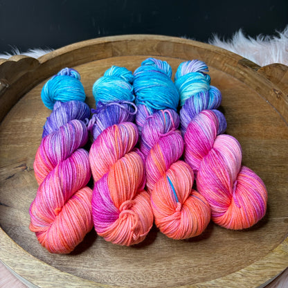 *NEW* Oscar Worsted - Day Break