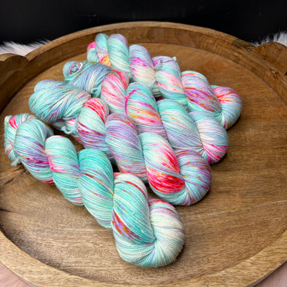 *NEW* Oscar Worsted - Moonbeam Confetti