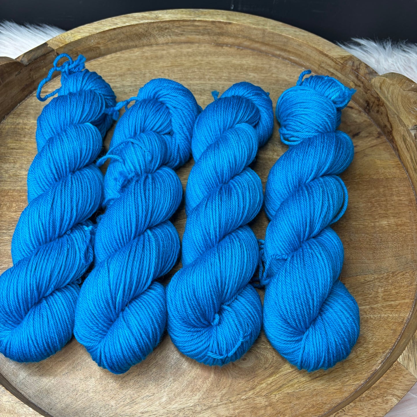 *NEW* Oscar Worsted - Tidal Luster