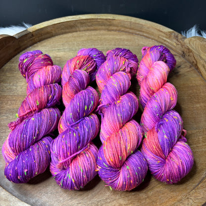 *New* Betsy Neon Tweed DK- Dragon’s Heart