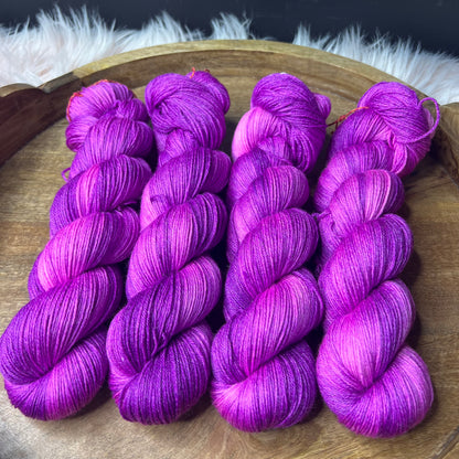 Elsa Sock- Beet It