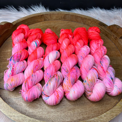 * NEW* Jimmy Sock Mini Skein 50g- Under The Ocean Coral