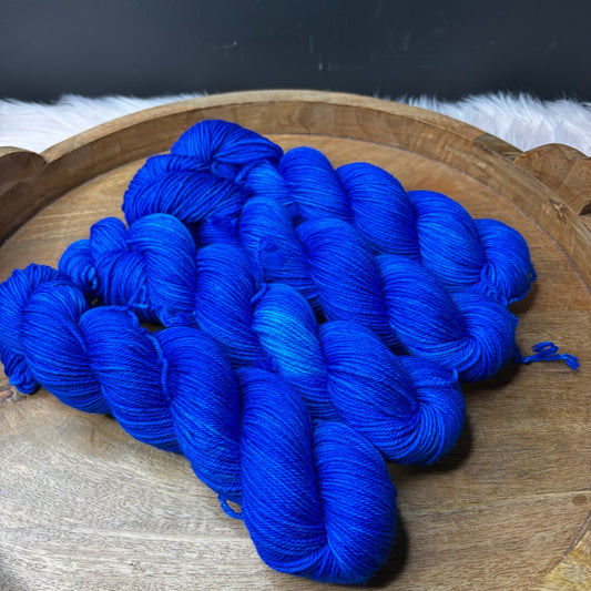 *NEW* Oscar Worsted - Sapphire