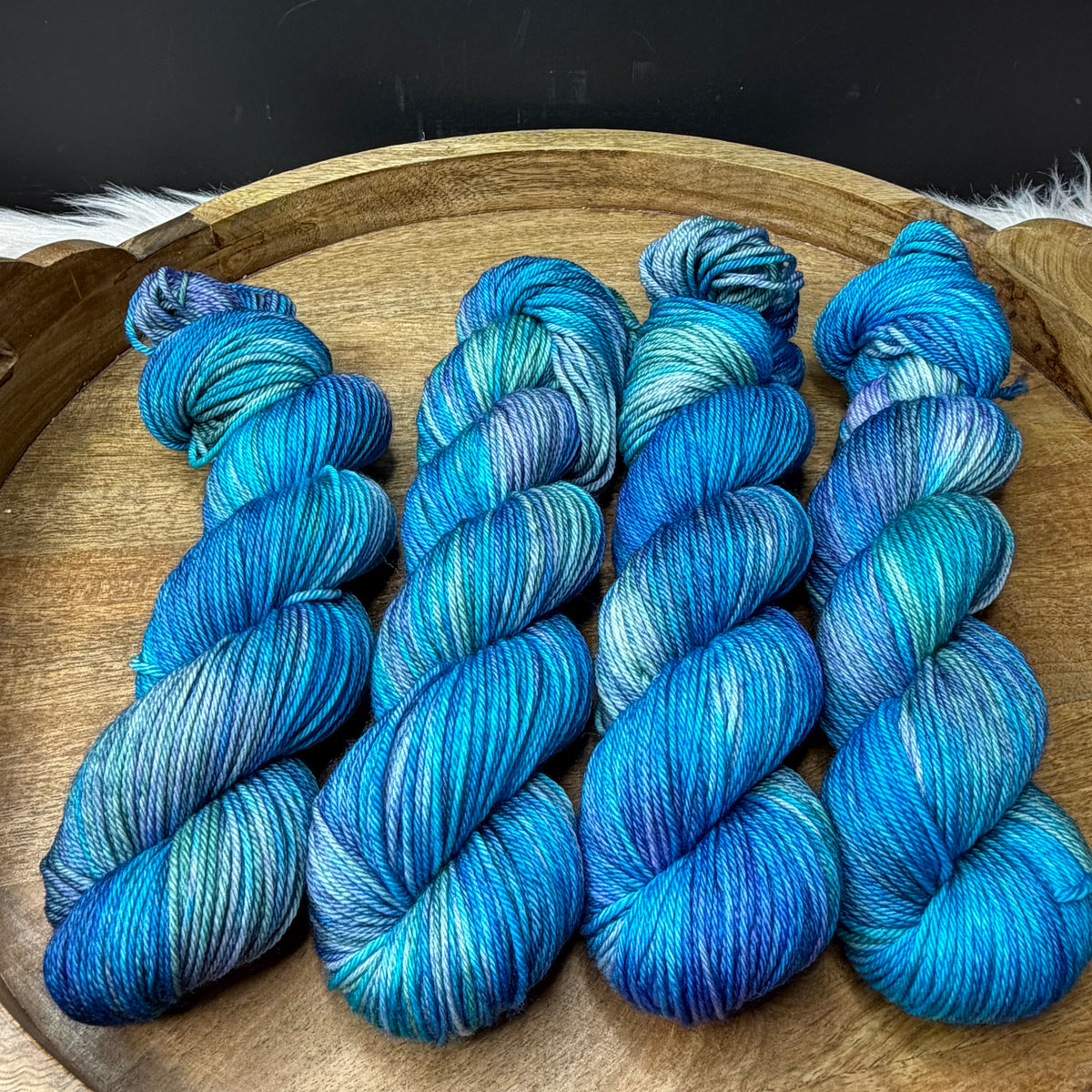 *NEW* Oscar Worsted -  Deep Blue Sea