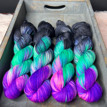 Oscar Worsted - Maine Northern Lights - Aurora Borealis