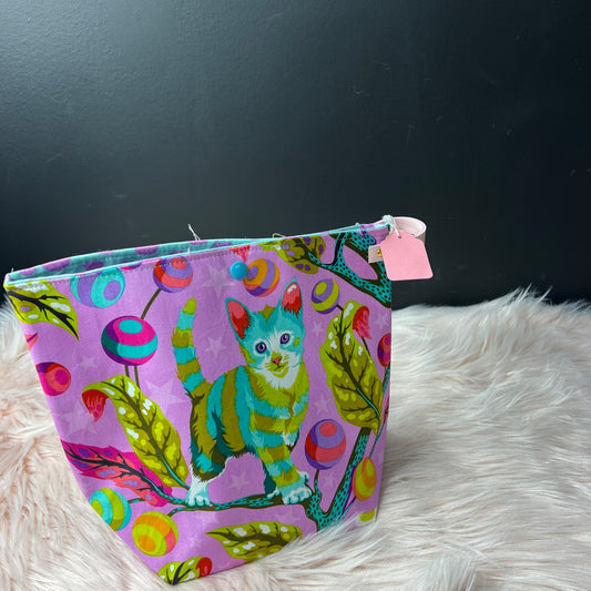 Kitten on Purple  Project Bag pink loop