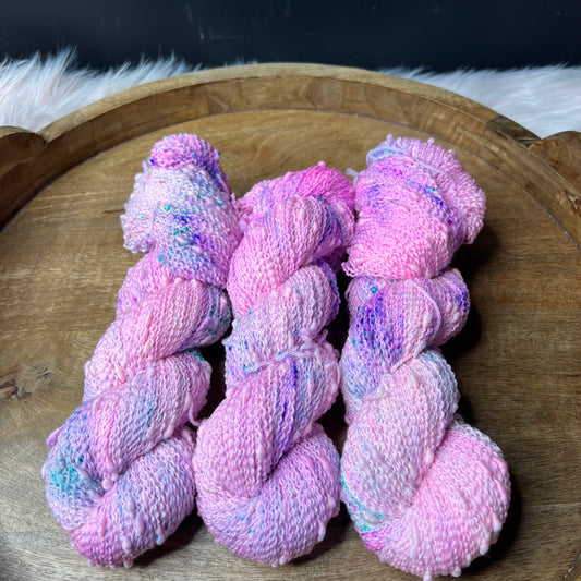 Vivienne Slub Fingering - Cotton Candy Cloud