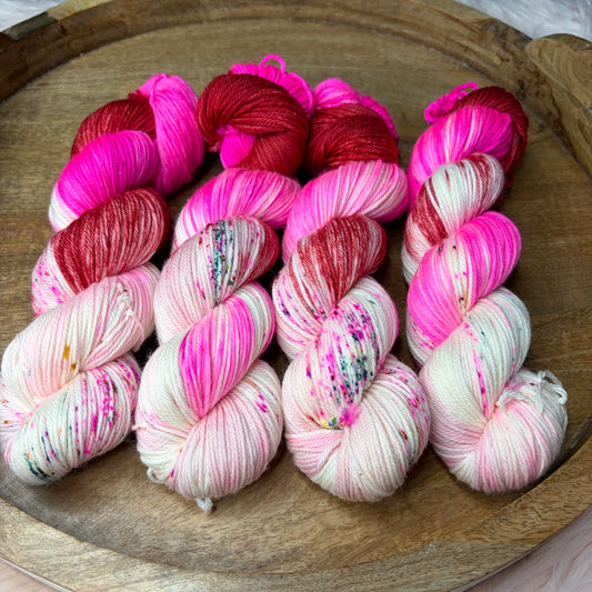 *NEW* Oscar Worsted - Christmas - Cindy Lou