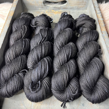 Trevor Morgan DK - Raven