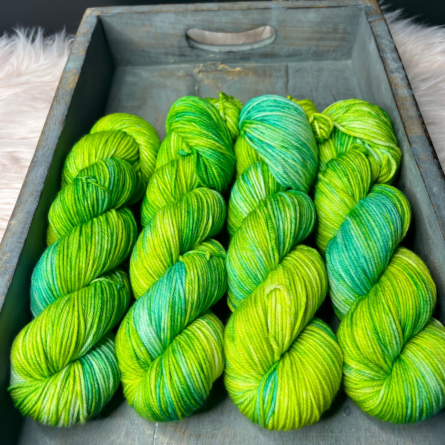 *NEW* Oscar Worsted - Grass In The Sun