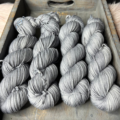 Trevor Morgan DK - Everyday grey