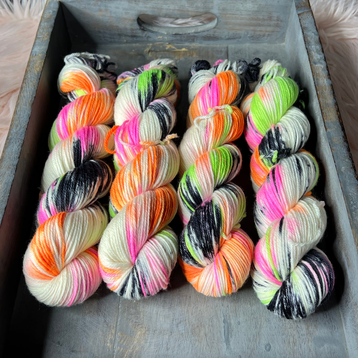 Oscar Worsted - Halloween - Wicked Dream Plane