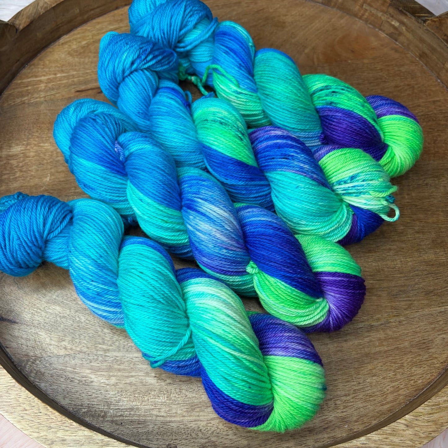 *NEW* Oscar Worsted - Electric Voltage