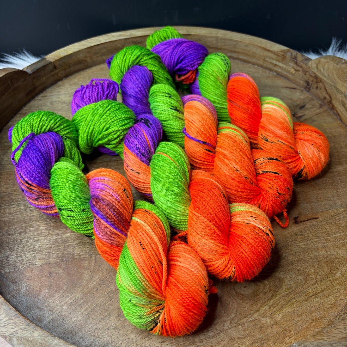 *NEW* Oscar Worsted - Halloween Yarn- Haunted House