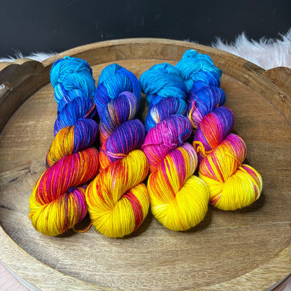 *NEW* Oscar Worsted - Mango Inferno