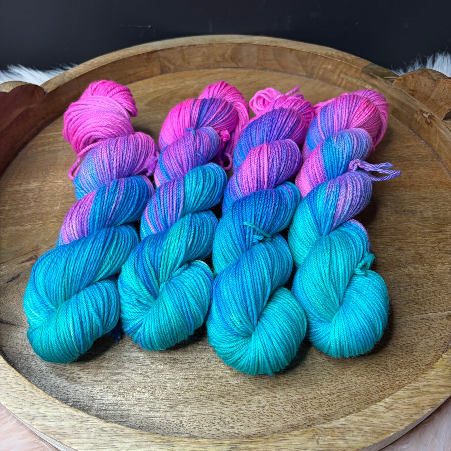 *NEW* Oscar Worsted - Jellyfish Bloom