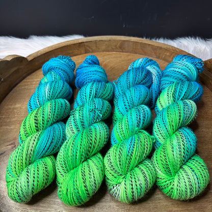 Caroline Sock - Electric Kelp