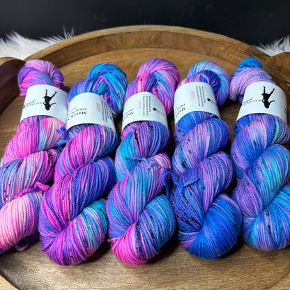 *NEW* Oscar Worsted - March Neon Dreamscape