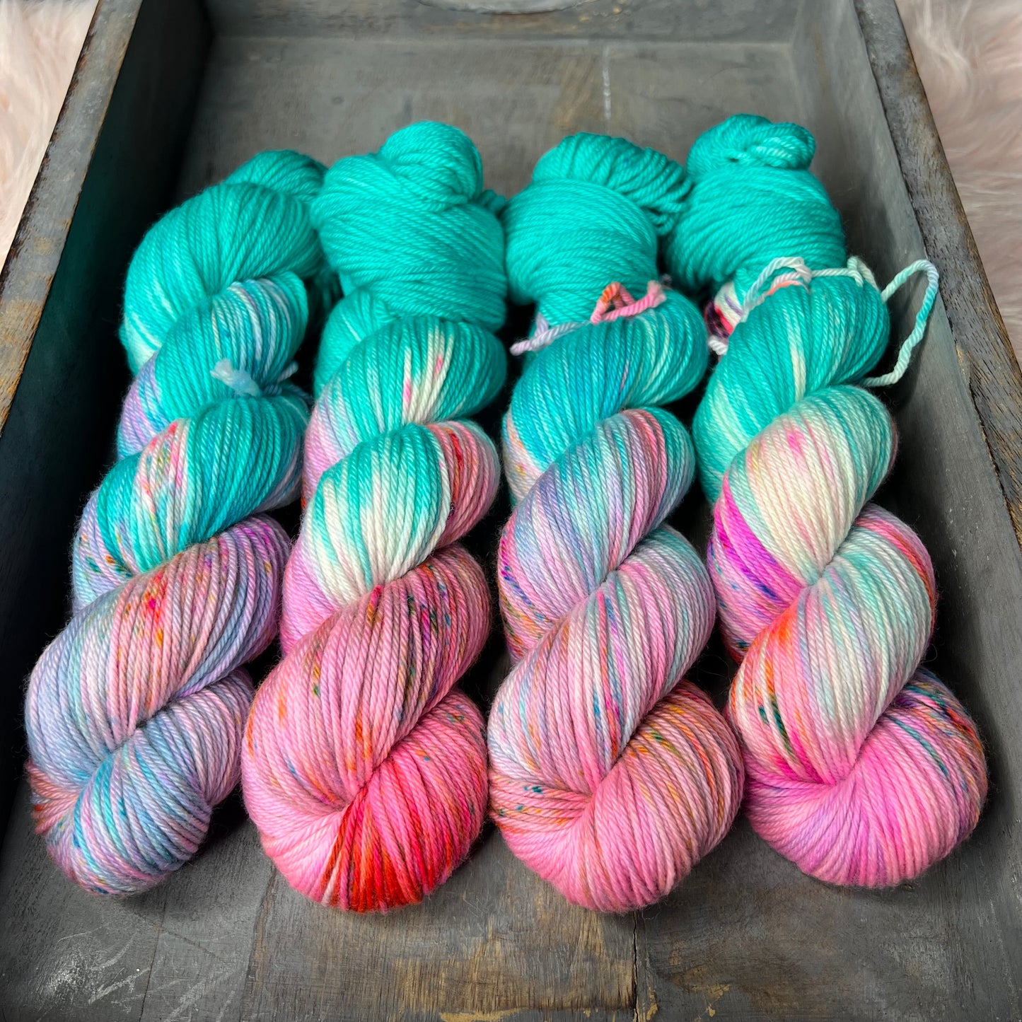 *NEW* Oscar Worsted - Under The Ocean Fish