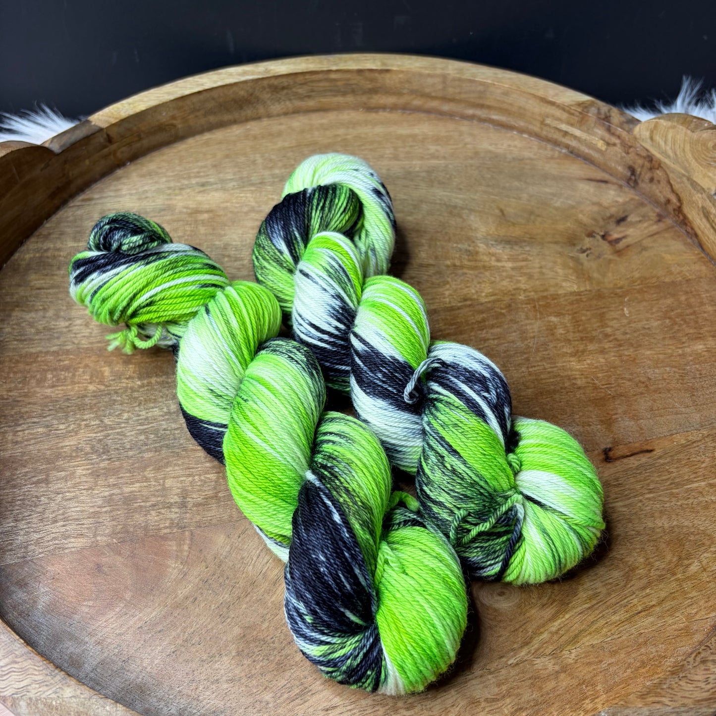 *NEW* Oscar Worsted - Halloween Yarn- Ghoulish Glam