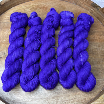 IMPERFECT * NEW* Jimmy Sock  Mini Skein 50g- Downtown Jewel