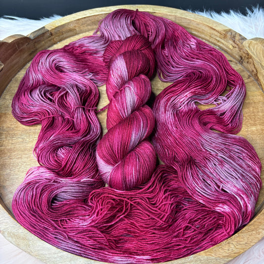 *NEW* Jimmy Sock- Christmas - Cranberry Garland