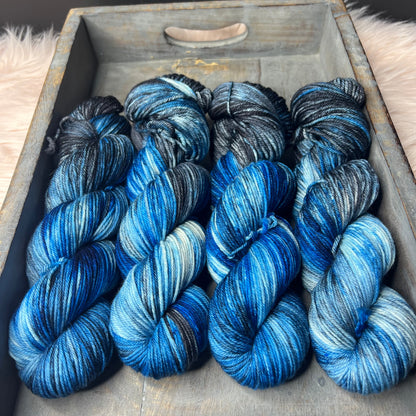 *NEW* Oscar Worsted - Clouds In The Dark