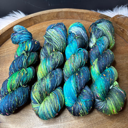 *New* Betsy Neon Tweed DK- Peacock Sienna