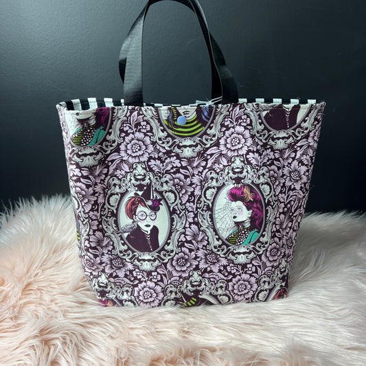 Big Coven Project Bag with Black Handles
