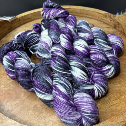 Trevor Morgan DK - Halloween Yarn- Beetlejuice