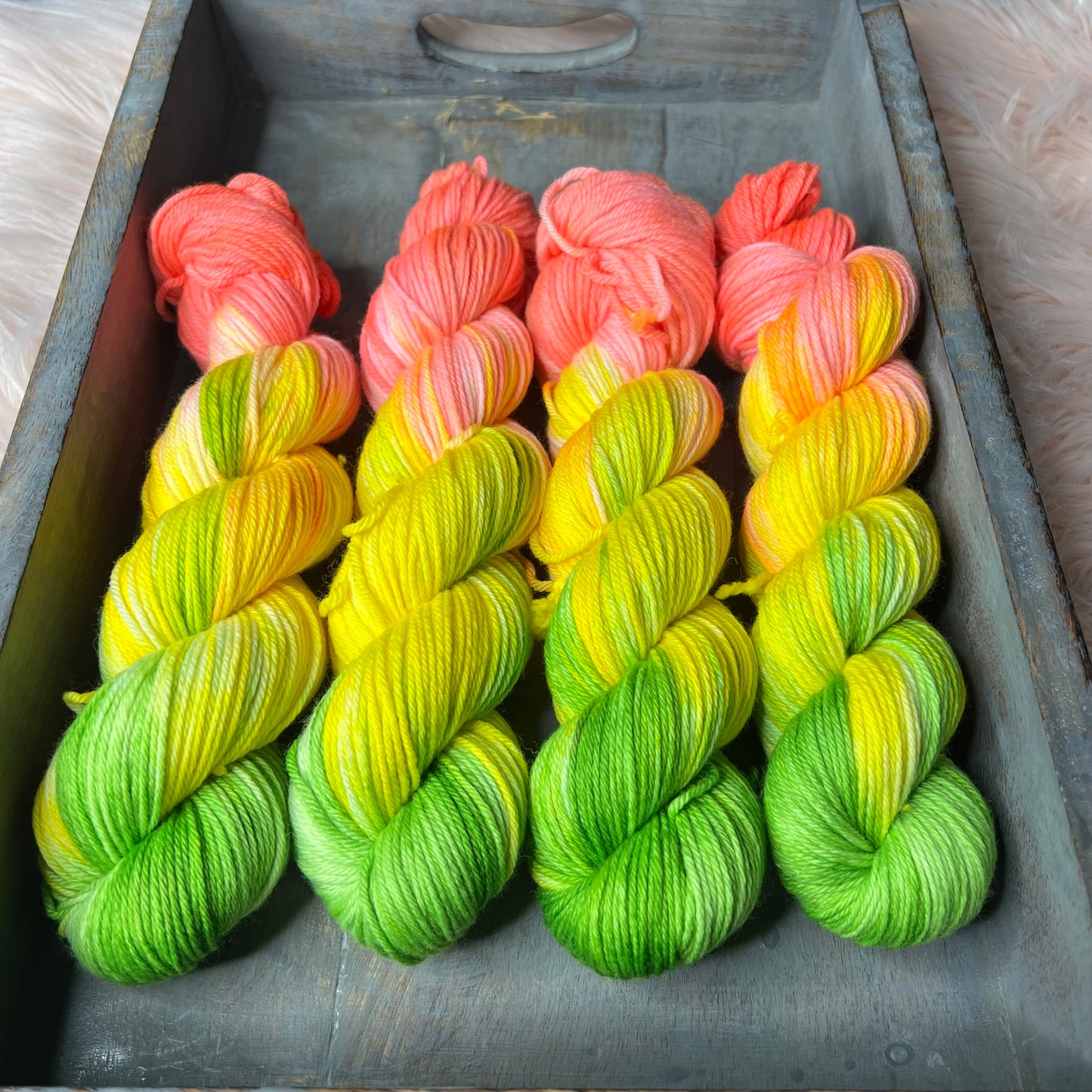 Oscar Worsted - Bridgerton Collection - Fruity Featheringtons